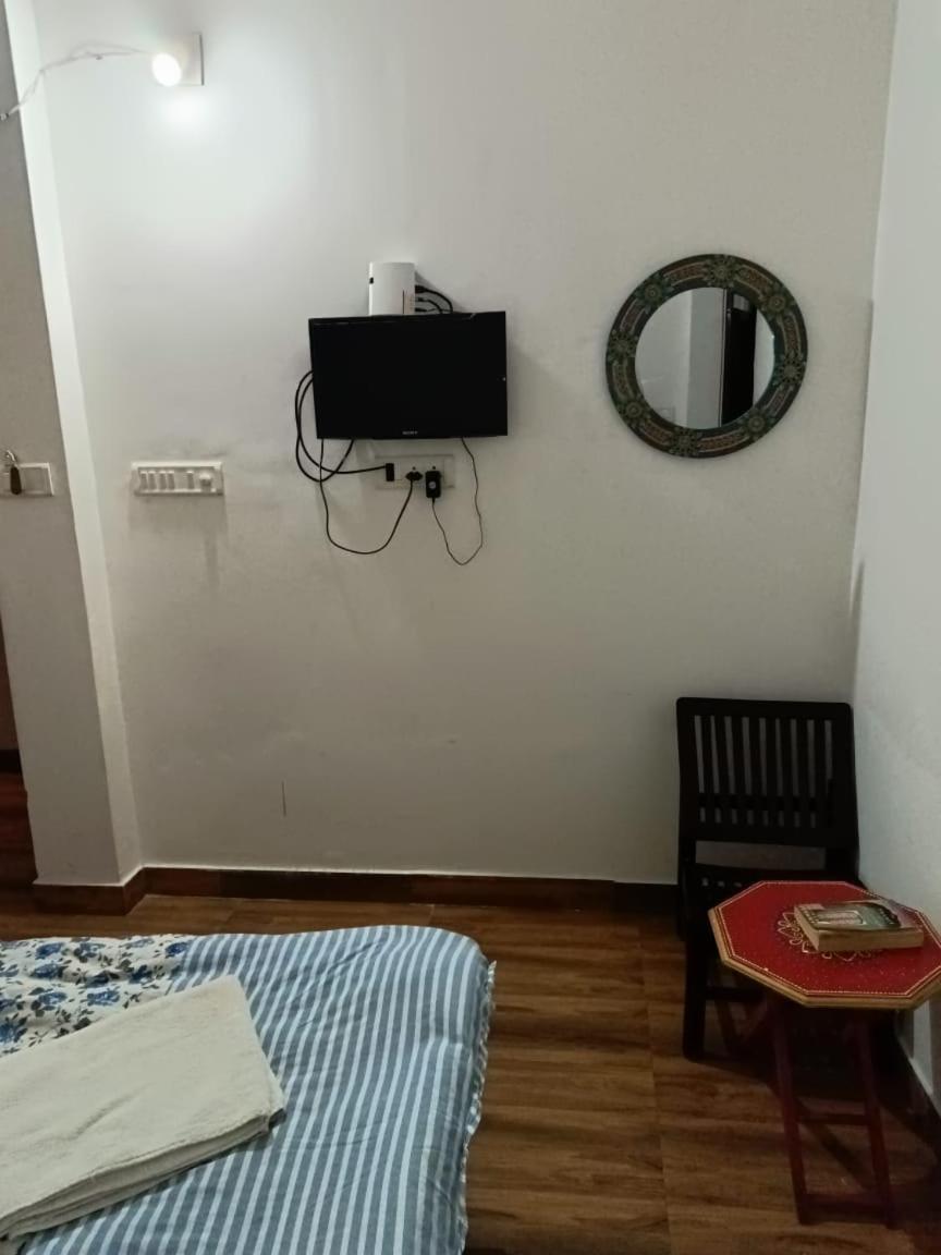 The Royal Lake View Villa Ουνταϊπούρ Εξωτερικό φωτογραφία