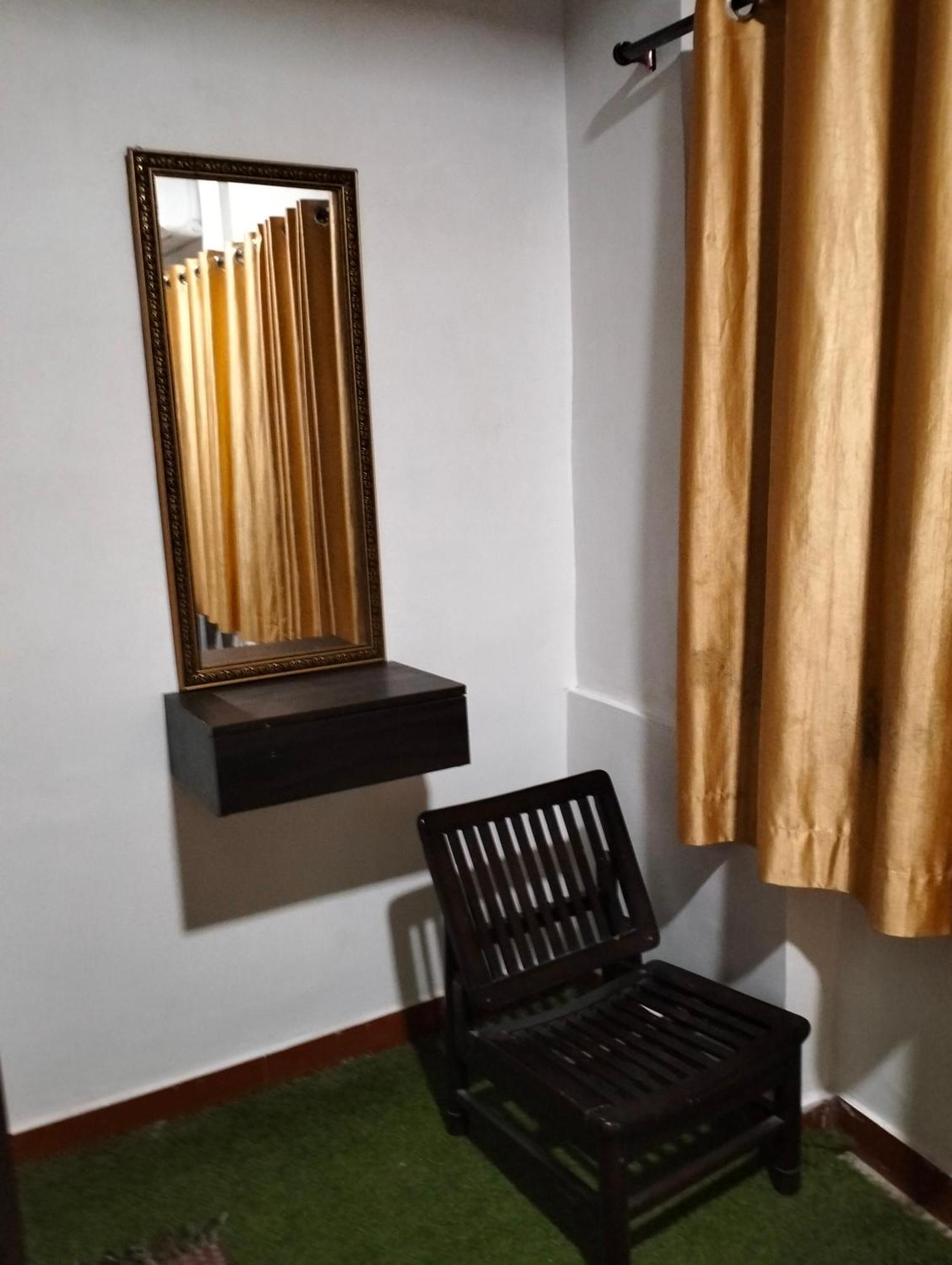 The Royal Lake View Villa Ουνταϊπούρ Δωμάτιο φωτογραφία